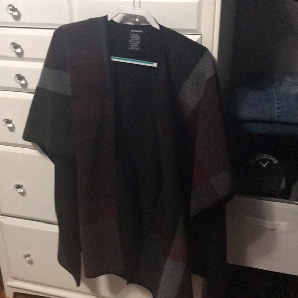 Ike Behar wrap/sweater. OSFA worn multiple ways - Picture 5 of 6